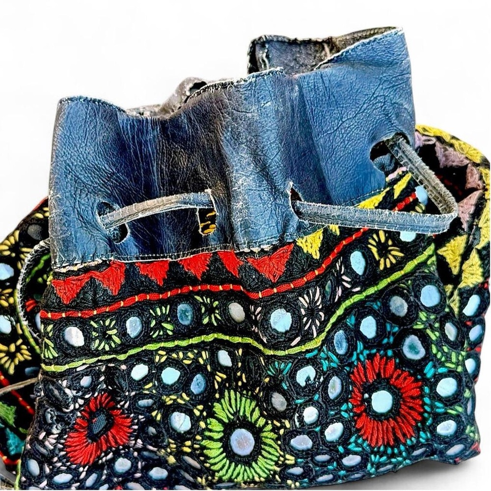 Rare 70s Bohemian Shisha Mirror Embroidered Pouch - Tribal Banjara - Picture 7 of 7
